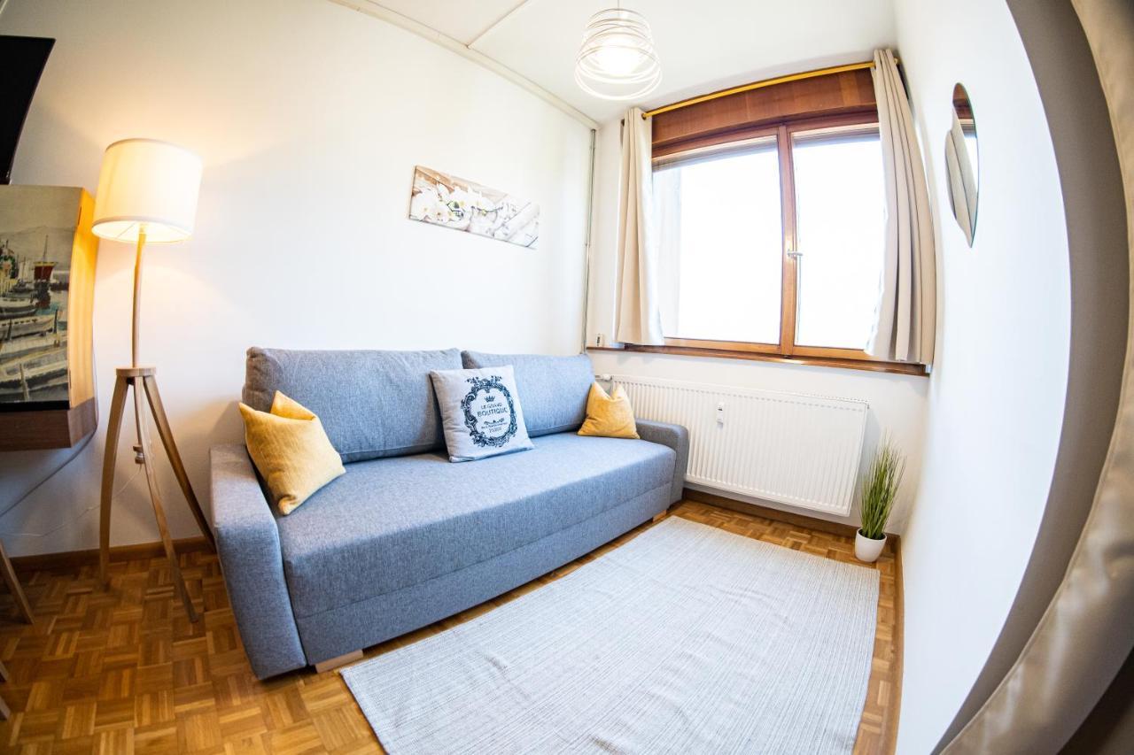 Flow Apartments Winkel Atelier Meran Buitenkant foto